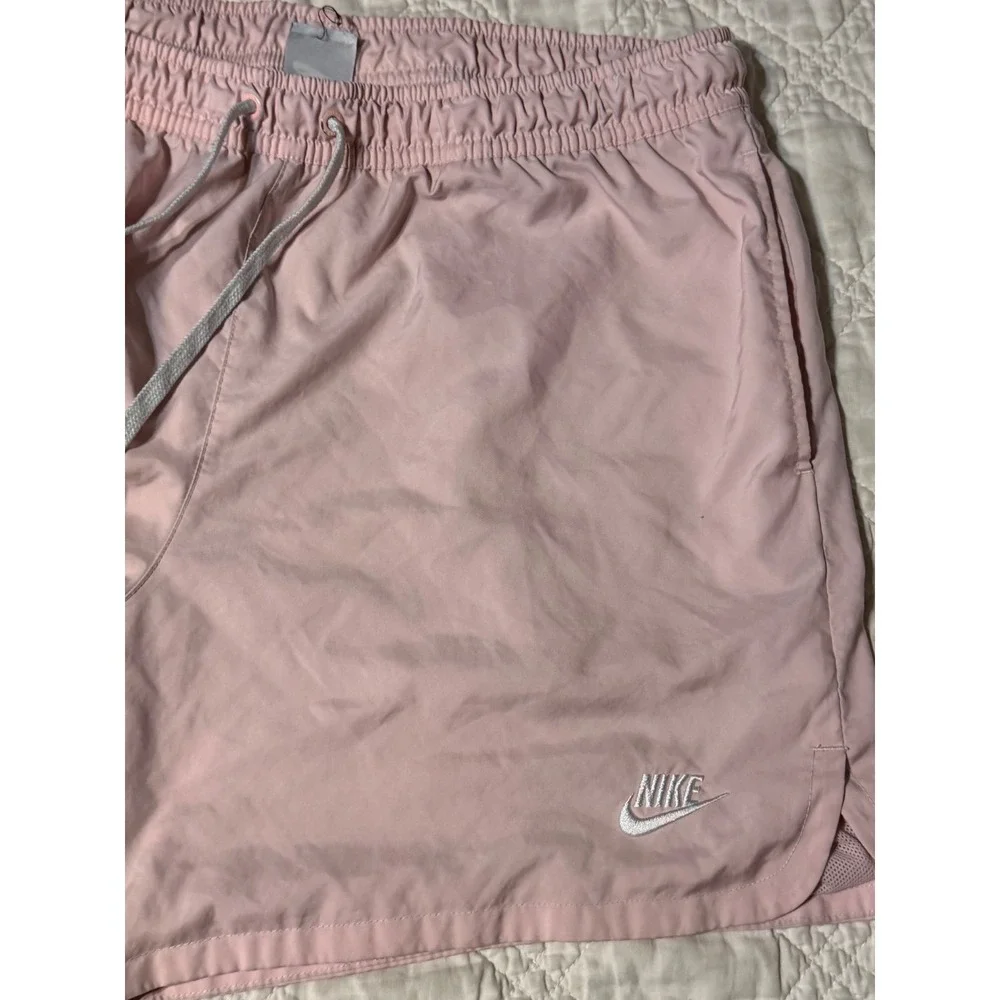 Nike Mens Sportswear Woven Flow Shorts Pink DM6829-686 Size Large